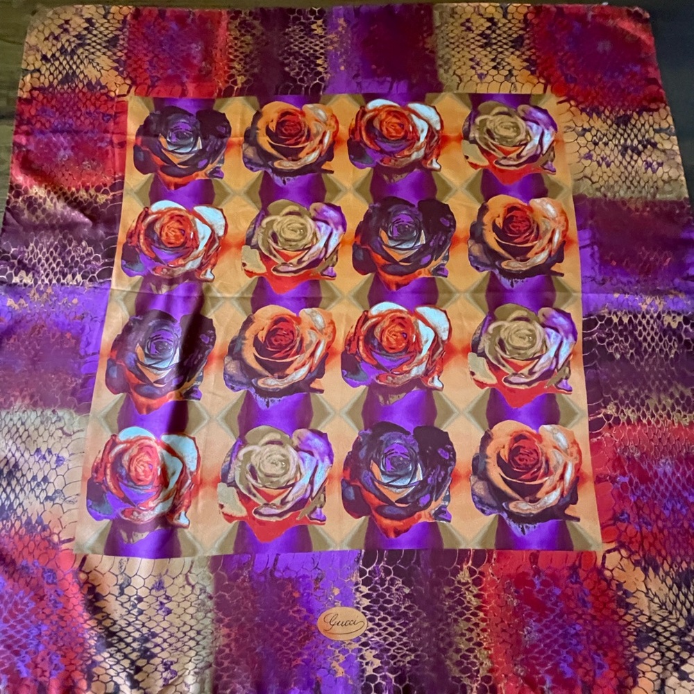Gucci Psychedelic Rose Python Silk Scarf. - image 6